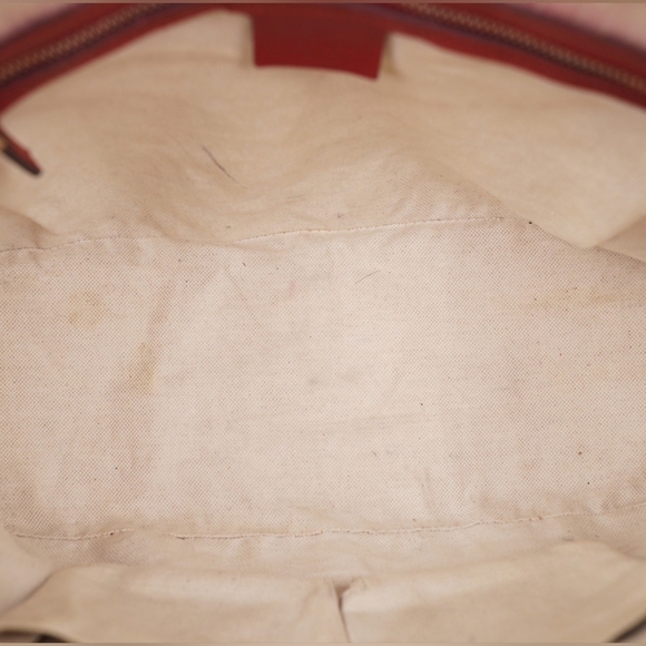 GUCCI MicroGuccissima Patent Top Handle - Picture 9 of 16